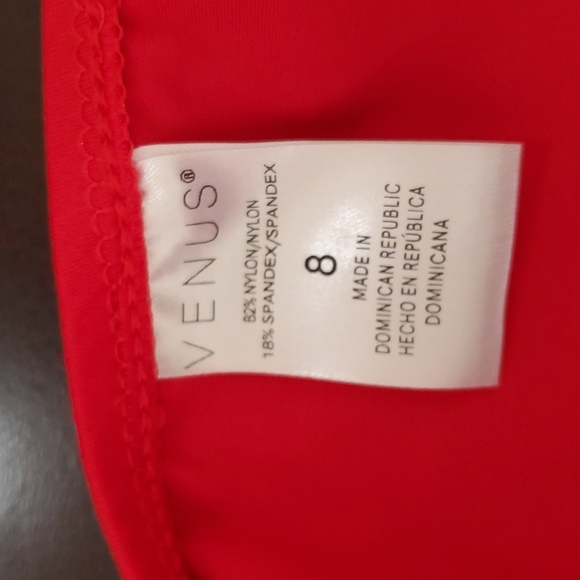 New. Venus red bikini bottoms size 8 - Picture 3 of 3